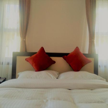 Hidden Leaf Bed & Breakfast Lalitpur Bagian luar foto
